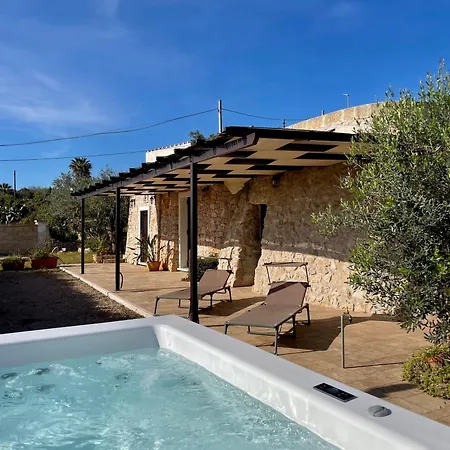 Trullo Vista Mare Con Idromassaggio Riscaldato Villa *