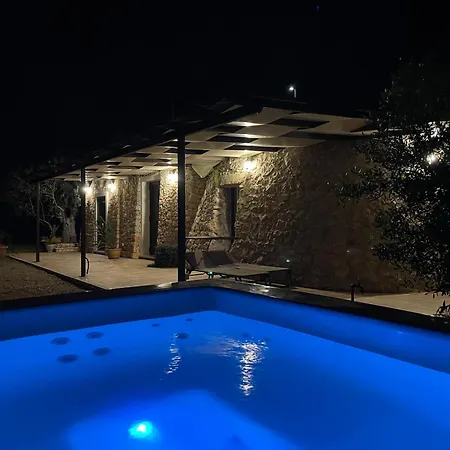 Villa Trullo Vista Mare Con Idromassaggio *