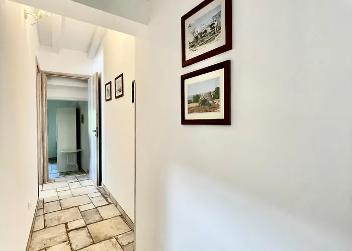 Trullo Vista Mare Con Idromassaggio Riscaldato * Marina di San Gregorio