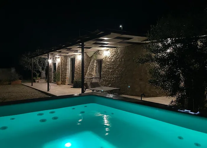 Trullo Vista Mare Con Idromassaggio Riscaldato * Marina di San Gregorio