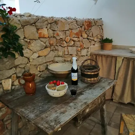 Trullo Vista Mare Con Jacuzzi Marina di San Gregorio