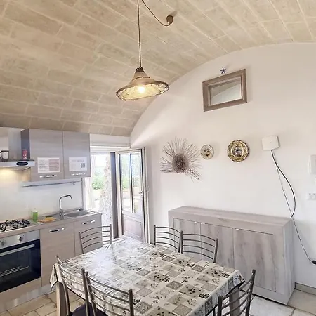 Villa Trullo Vista Mare Con Jacuzzi Marina di San Gregorio