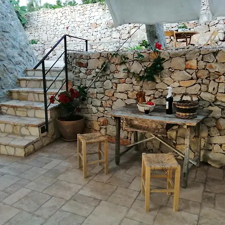 Trullo Vista Mare Con Jacuzzi